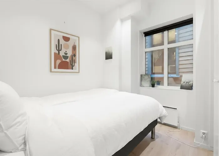 4br 2bath - Penthouse Esque Appartement